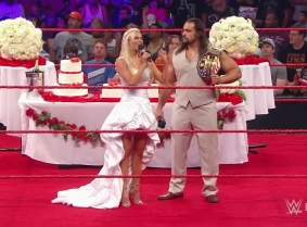WWE cake fight