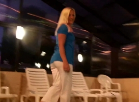 Shawna in white pants vol51sc4